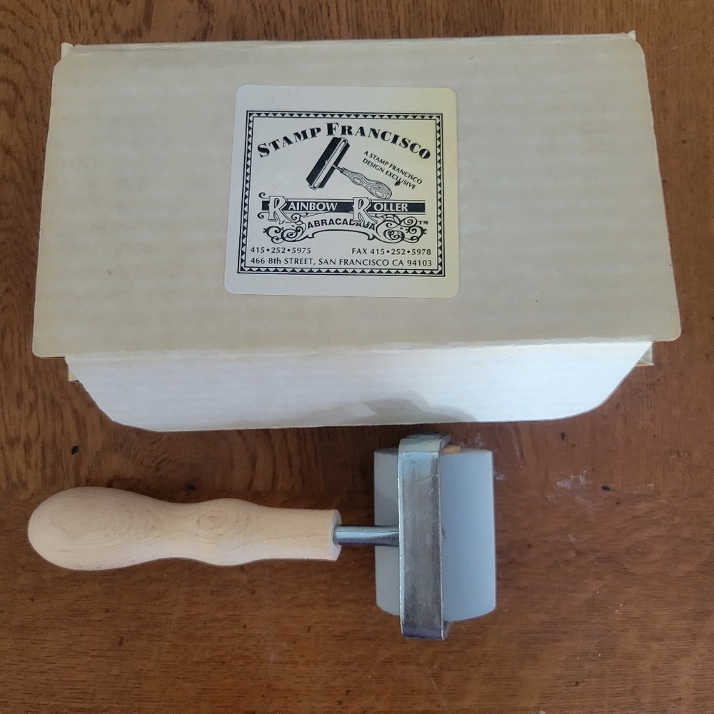 Stamp Francisco Rainbow Roller with Wooden Handle for Rubbing Stamping